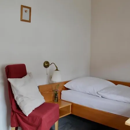 Schildwirtschaft Zum Rothen Ochsen Hotel