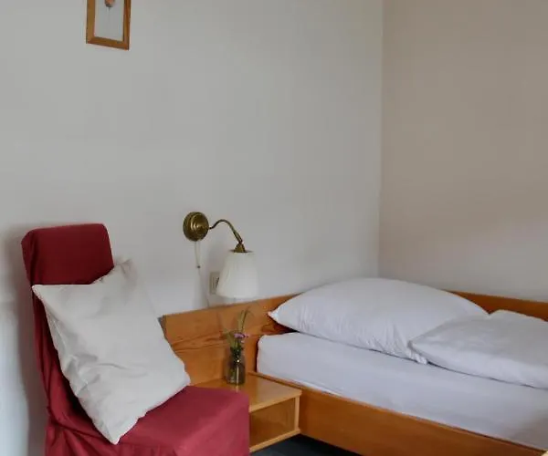 Schildwirtschaft Zum Rothen Ochsen Hotel